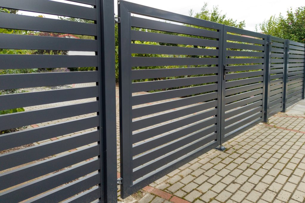 Modern,Metal,Fence,For,Yard,Fencing